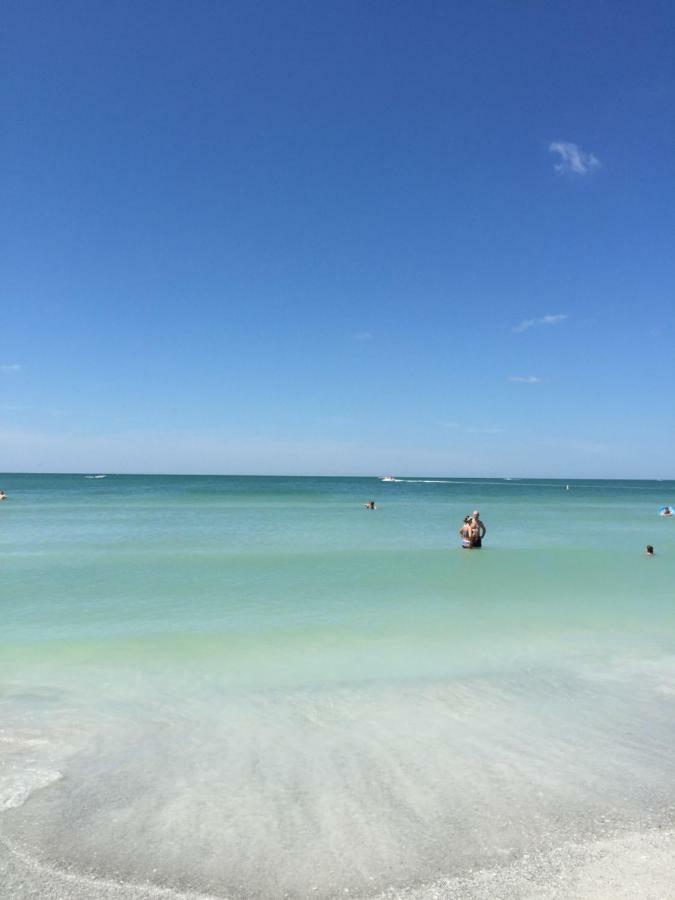 Aparthotel Vistas On The Gulf #502 St. Pete Beach Esterno foto